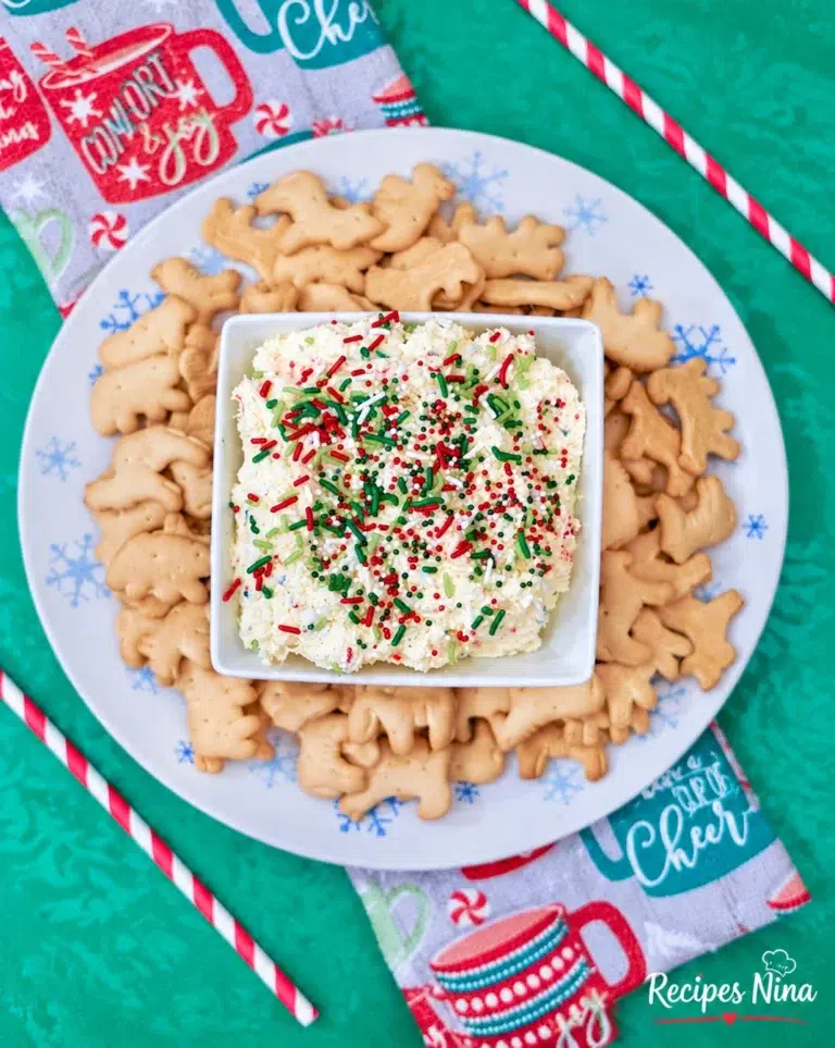 4 Ingredient Sweet Christmas Dip
