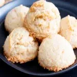 Healthy 4 ingredient vegan coconut macaroons made with natural ingredients