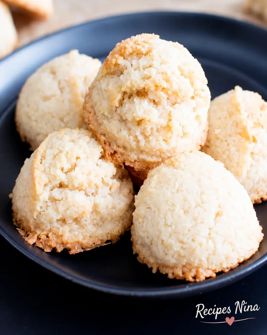 Healthy 4 ingredient vegan coconut macaroons made with natural ingredients